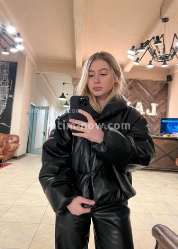 Августина, Г. Венёв